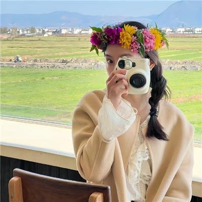 拳头在哭泣