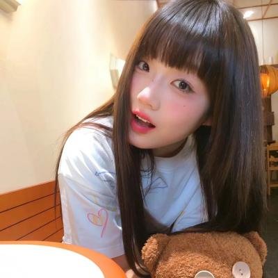 黑夜里的眼睛